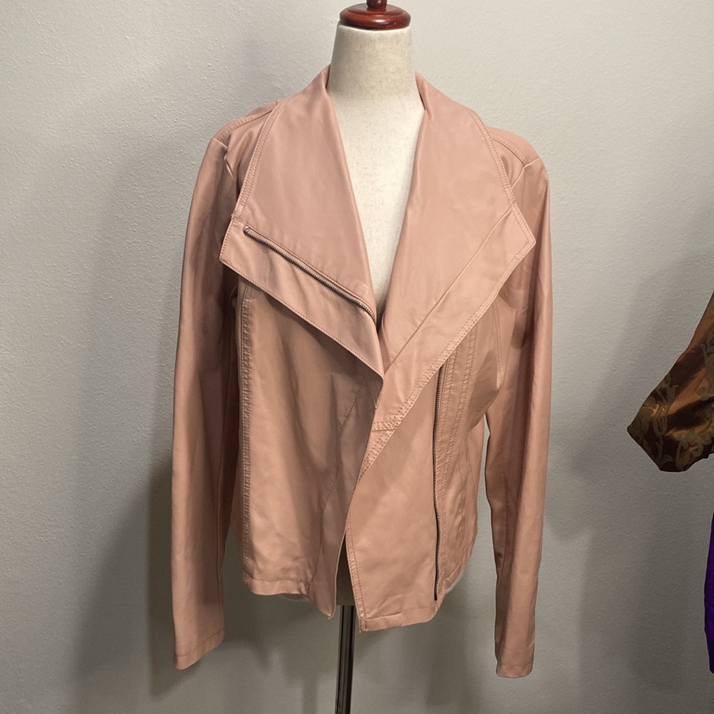 A new day jacket - Picture 2 of 3